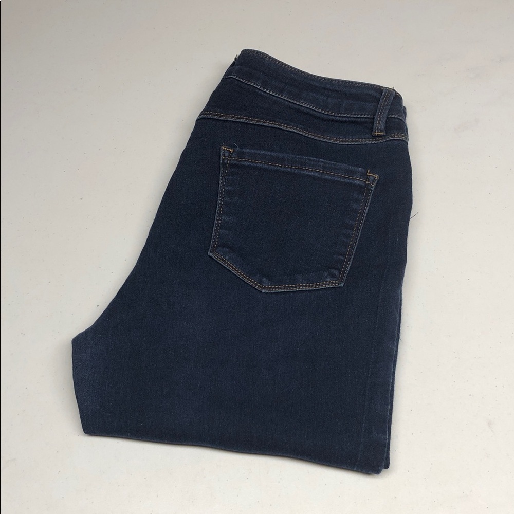 D. JEANS HIGH-RISE SUPER STRETCH SKINNY LEG 10/30x27 ⭐️